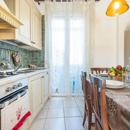 דירה Domus Mea קליארי